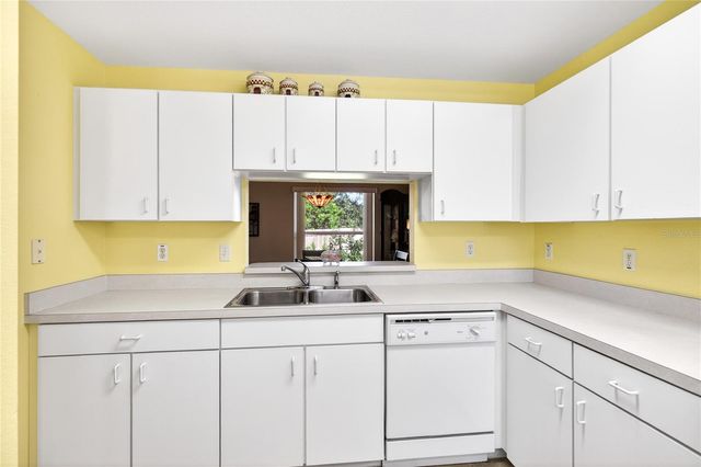 4131 CAPLAND AVENUE, Clermont, FL 34711