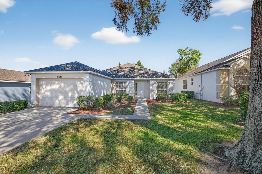 4131 CAPLAND AVENUE, Clermont, FL 34711