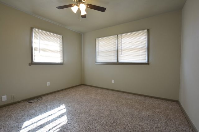 4940 7th Street, Lubbock, TX 79416