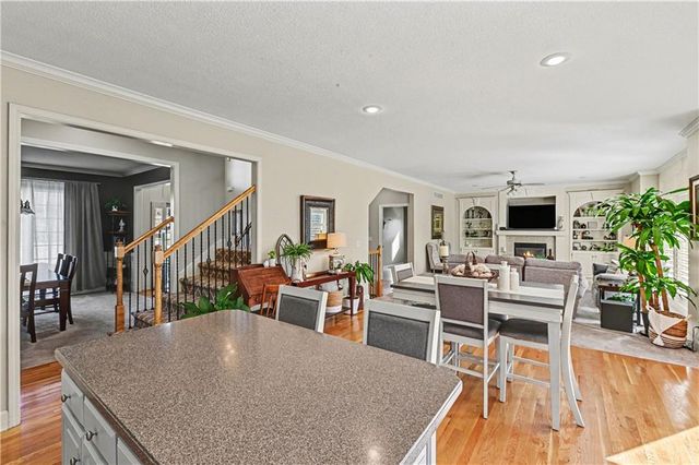 1585 Sugar Maple Lane, Liberty, MO 64068