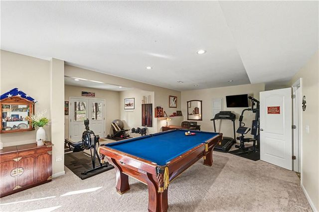 1585 Sugar Maple Lane, Liberty, MO 64068