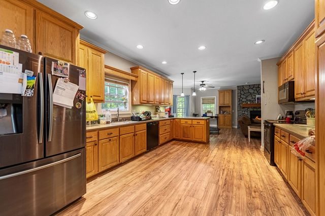 1070 Maxwell Road, Blue Ridge, GA 30513