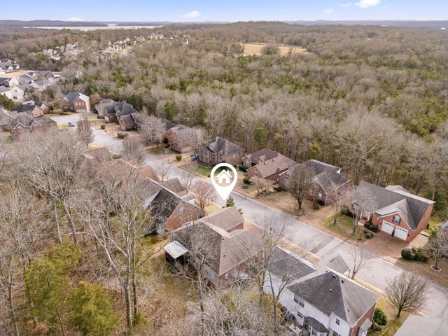 5137 Bay Overlook Dr, Hermitage, TN 37076