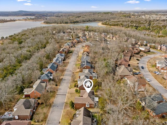 5137 Bay Overlook Dr, Hermitage, TN 37076