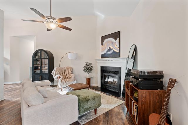 5137 Bay Overlook Dr, Hermitage, TN 37076