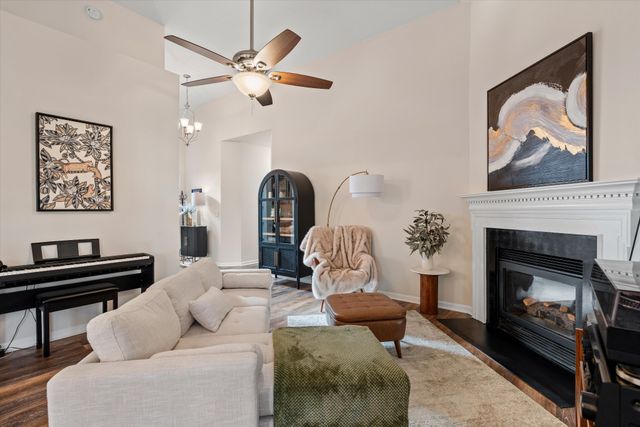 5137 Bay Overlook Dr, Hermitage, TN 37076