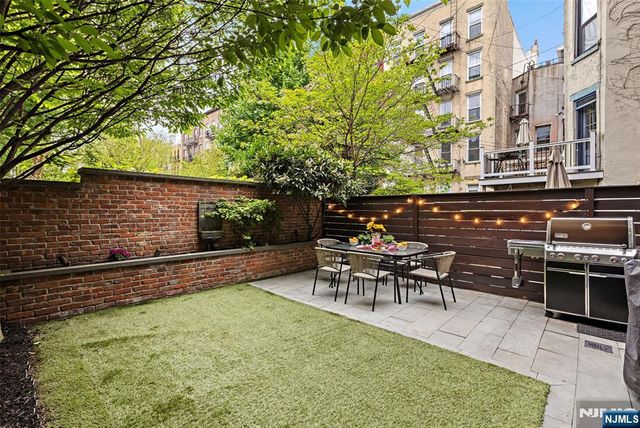 157 10th Street, Hoboken, NJ 07030