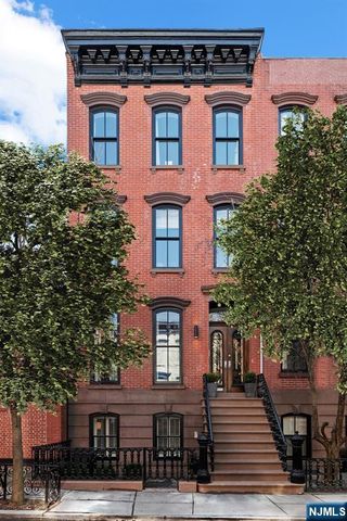 157 10th Street, Hoboken, NJ 07030