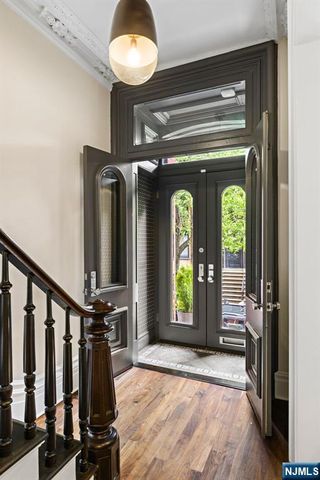 157 10th Street, Hoboken, NJ 07030