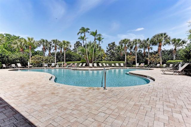 4122 OVERTURE CIRCLE 533, Bradenton, FL 34209