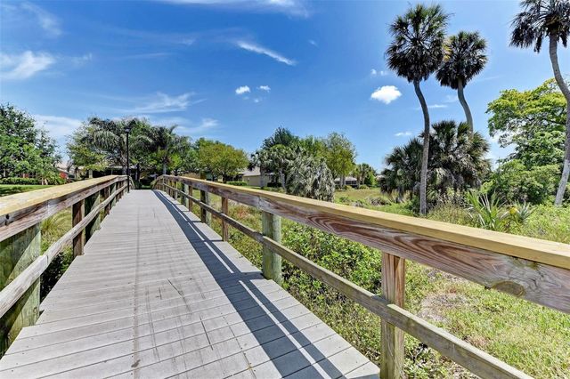 4122 OVERTURE CIRCLE 533, Bradenton, FL 34209