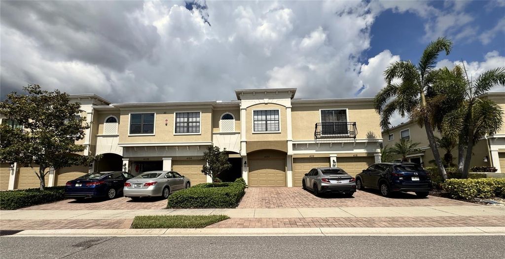 4122 OVERTURE CIRCLE 533, Bradenton, FL 34209