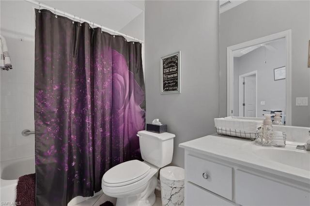 10717 Tropical Moon CT, Estero, FL 33928