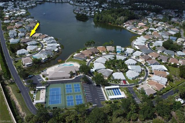 10717 Tropical Moon CT, Estero, FL 33928