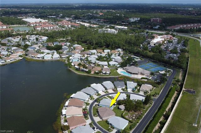 10717 Tropical Moon CT, Estero, FL 33928