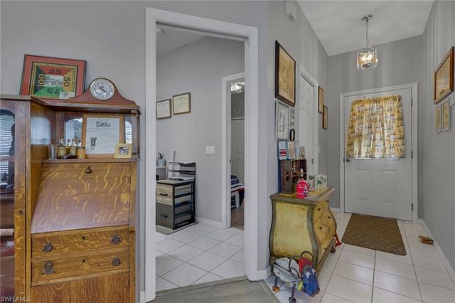 10717 Tropical Moon CT, Estero, FL 33928
