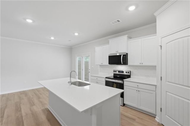 4219 Merlin Pass, Gainesville, GA 30506
