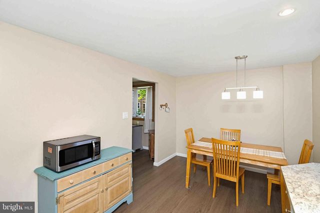 11849 SEWELL RD, Philadelphia, PA 19116
