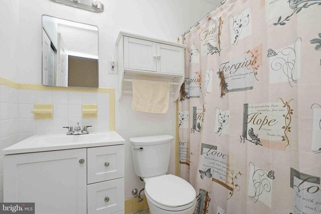 11849 SEWELL RD, Philadelphia, PA 19116