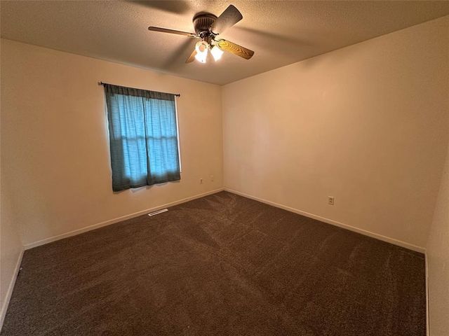 1413 W Washington Street, Winterset, IA 50273