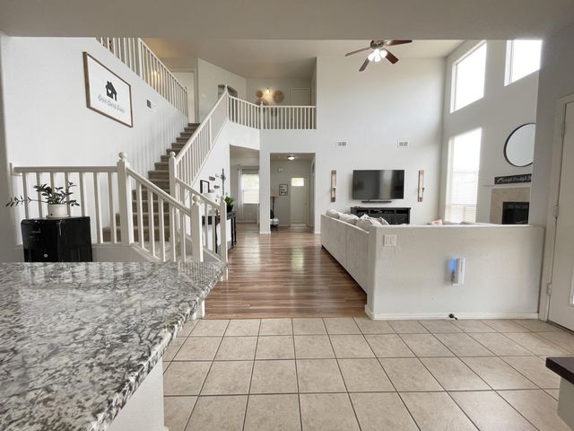 1613 Montiano Loop SE, Rio Rancho, NM 87124