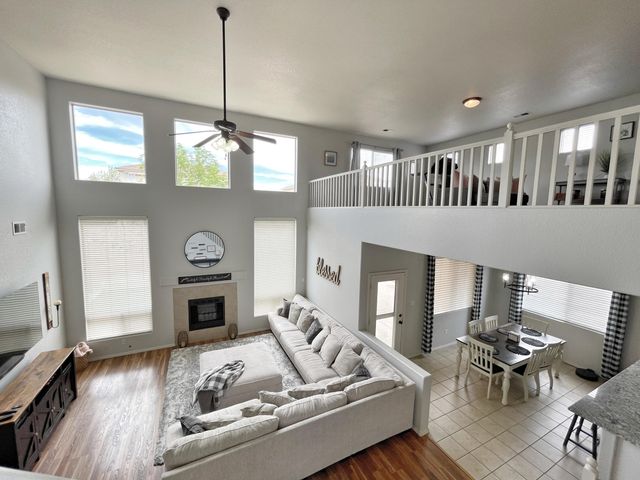 1613 Montiano Loop SE, Rio Rancho, NM 87124