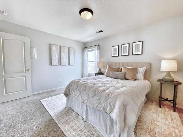 1613 Montiano Loop SE, Rio Rancho, NM 87124