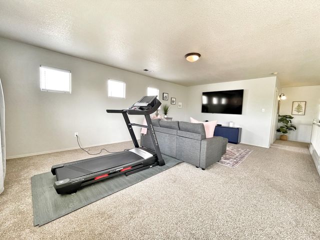 1613 Montiano Loop SE, Rio Rancho, NM 87124