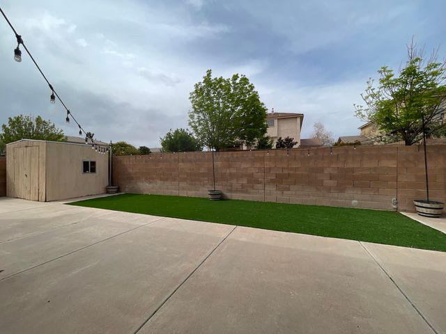 1613 Montiano Loop SE, Rio Rancho, NM 87124