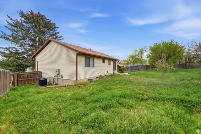 4909 W SAKURA CT, West Jordan, UT 84081