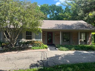 3210 Lake Lansing Road, East Lansing, MI 48823
