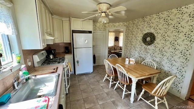 4 Sandhage Drive, Pearl River, NY 10965