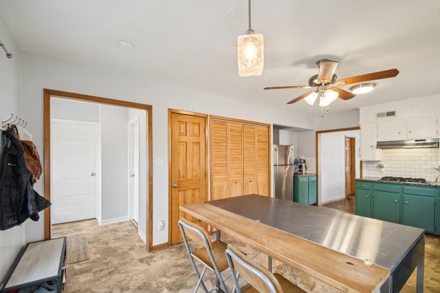 528 Old Mcdade RD, Elgin, TX 78621