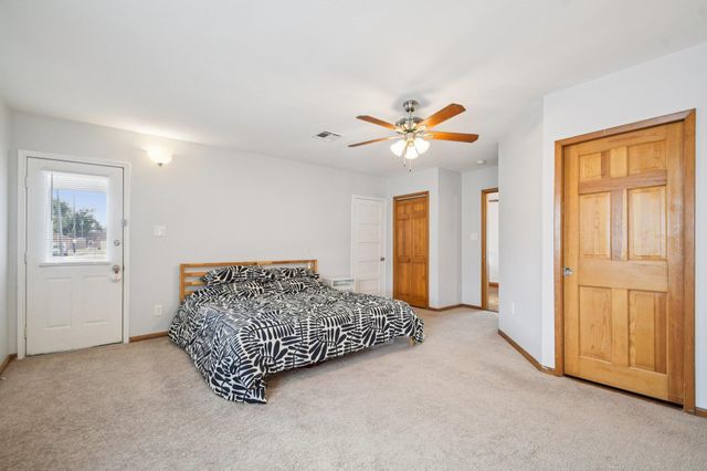 528 Old Mcdade RD, Elgin, TX 78621