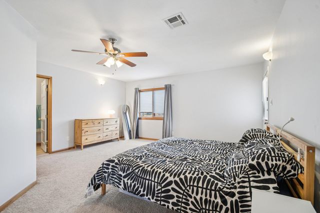 528 Old Mcdade RD, Elgin, TX 78621