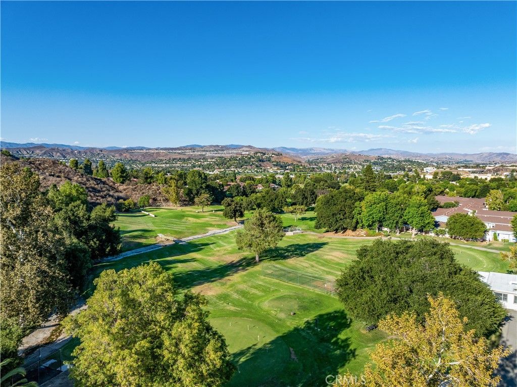 Image 25 of property listing at 26835 Avenue Of The Oaks B, Newhall, CA 91321