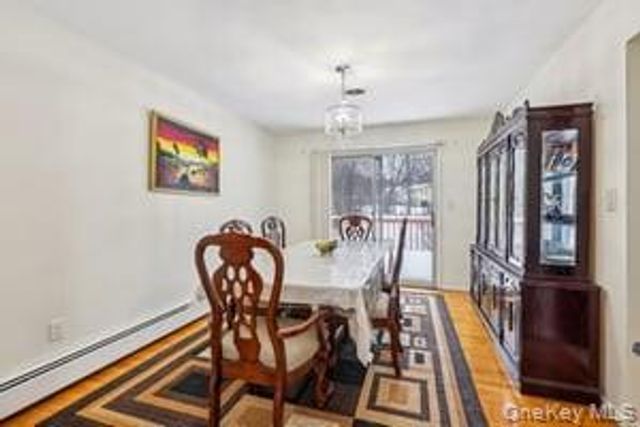 14 Westlyn Drive, Bardonia, NY 10954