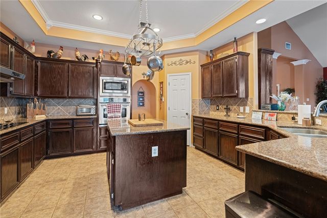 5921 King Trail, Corpus Christi, TX 78414