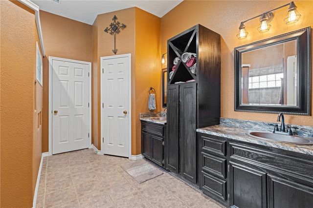5921 King Trail, Corpus Christi, TX 78414
