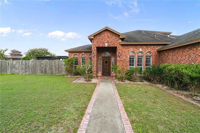 5921 King Trail, Corpus Christi, TX 78414