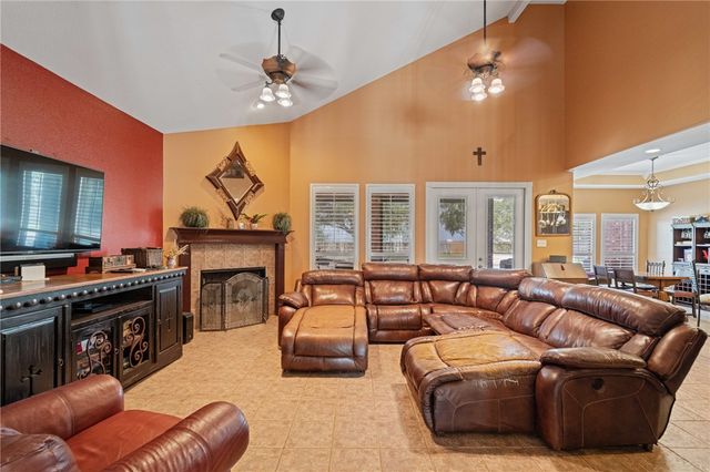 5921 King Trail, Corpus Christi, TX 78414