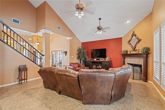 5921 King Trail, Corpus Christi, TX 78414
