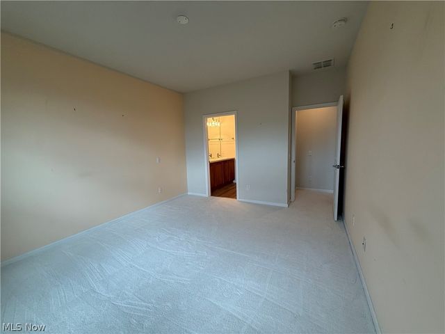 9482 Redington Drive, North Ridgeville, OH 44039