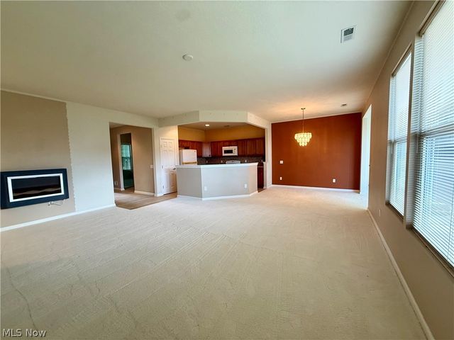 9482 Redington Drive, North Ridgeville, OH 44039