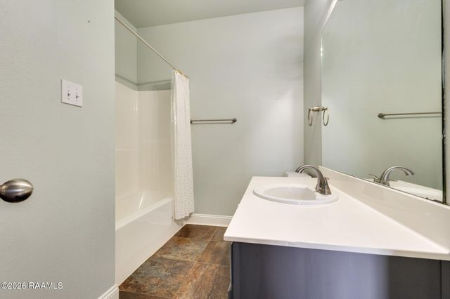 100 Bristow Bayou Road, Broussard, LA 70518