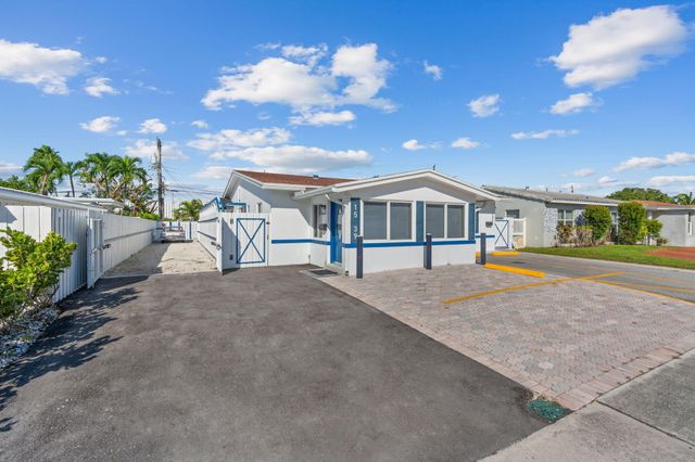 1539-1541 NE 15th Avenue, Fort Lauderdale, FL 33304