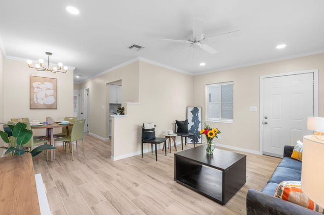 1539-1541 NE 15th Avenue, Fort Lauderdale, FL 33304