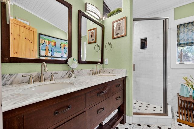 106 5TH AVENUE, St Pete Beach, FL 33706