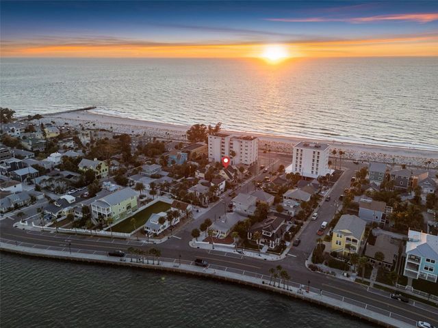 106 5TH AVENUE, St Pete Beach, FL 33706