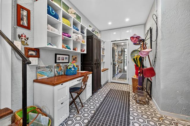 106 5TH AVENUE, St Pete Beach, FL 33706